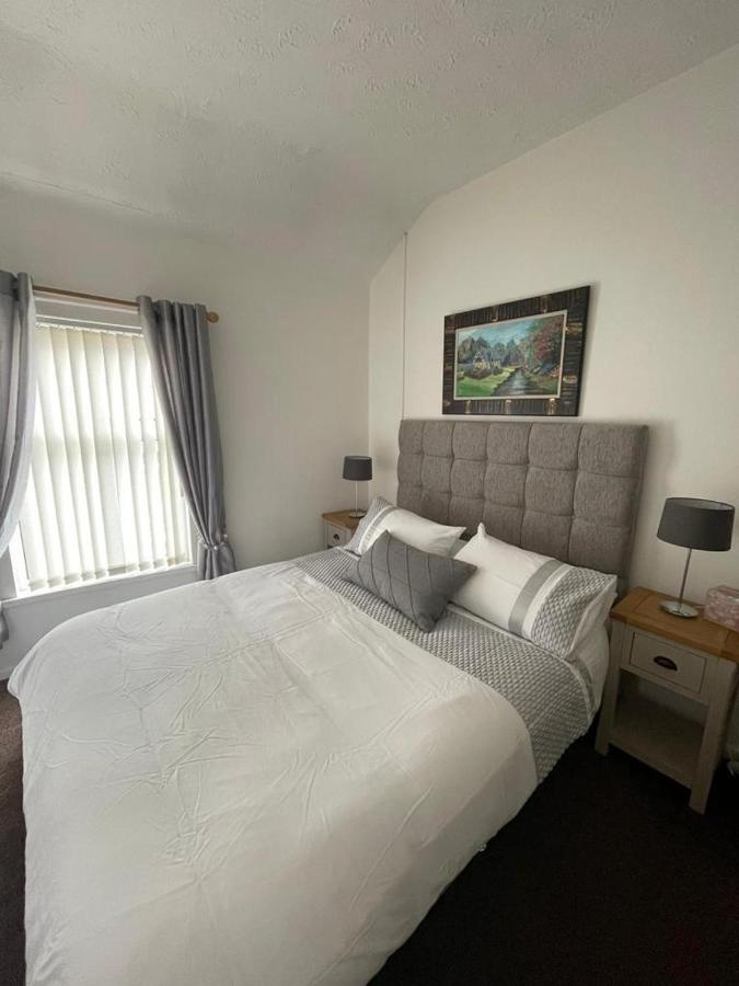ニューリーHill View Houseアパートメント エクステリア 写真